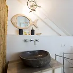 Silver Moon Bed and Breakfast Voorschoten